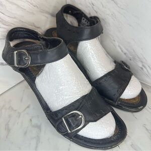 Vintage Hush Puppies Wedge Sandals - Black - Size 8